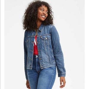 Levi’s Jean jacket size XL